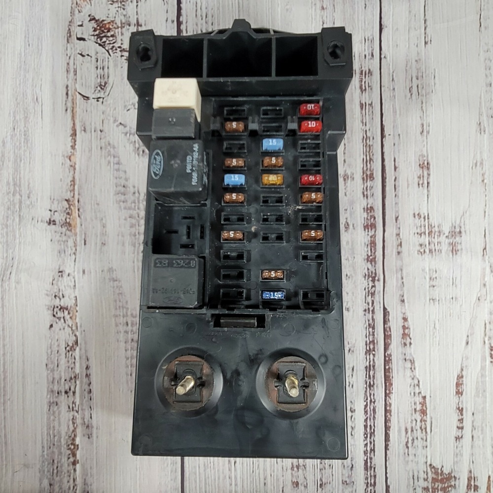 1997-2003 Ford F150 F250 TRUCK 4X4 INTERIOR DASH FUSEBOX FUSE BOX 1L3T-14A067-BA